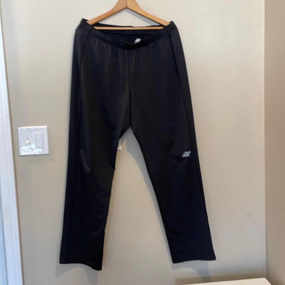 Eastern Mountain Sports fitness pants
